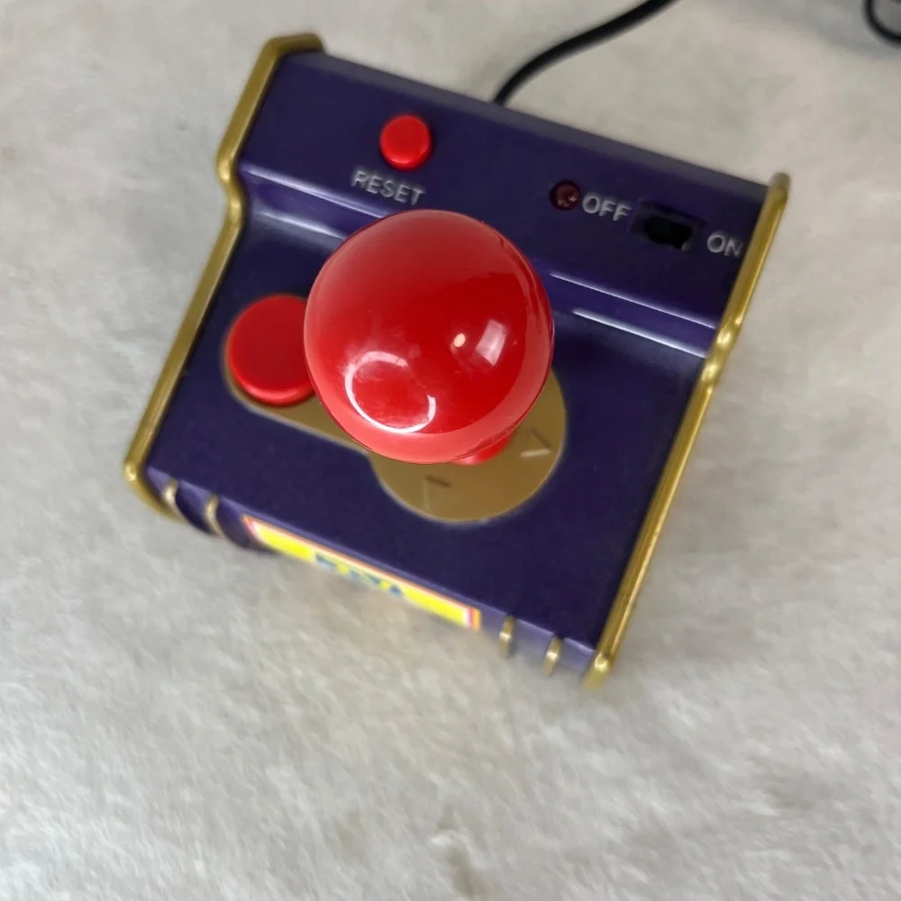 Jakks Pacific Namco Classics 5-in-1 TV Games Plug N Play Joystick 2003 Pac Man